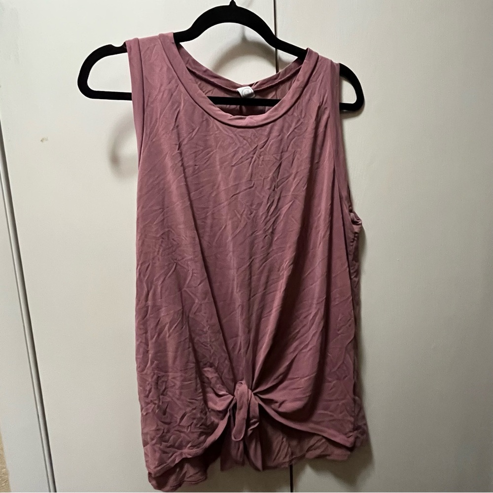 Women's Pink Sleeveless Top